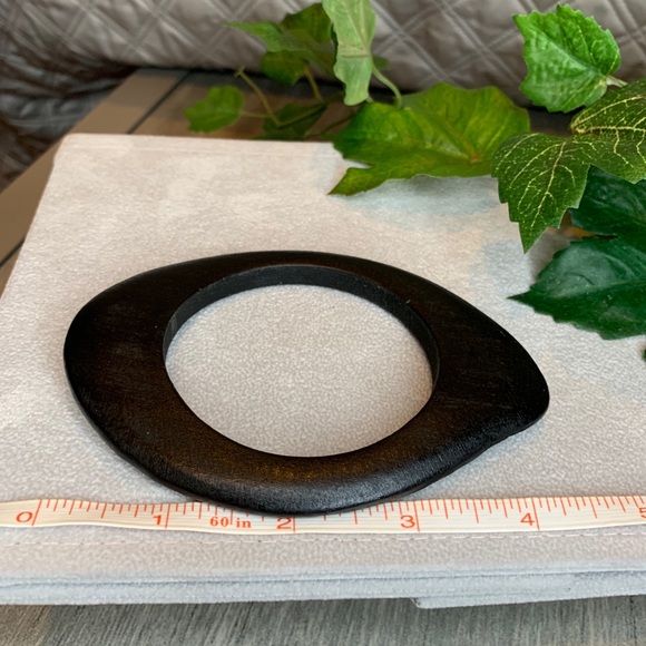 Bali Handmade Modern Wood Bracelet - Picture 4 of 5